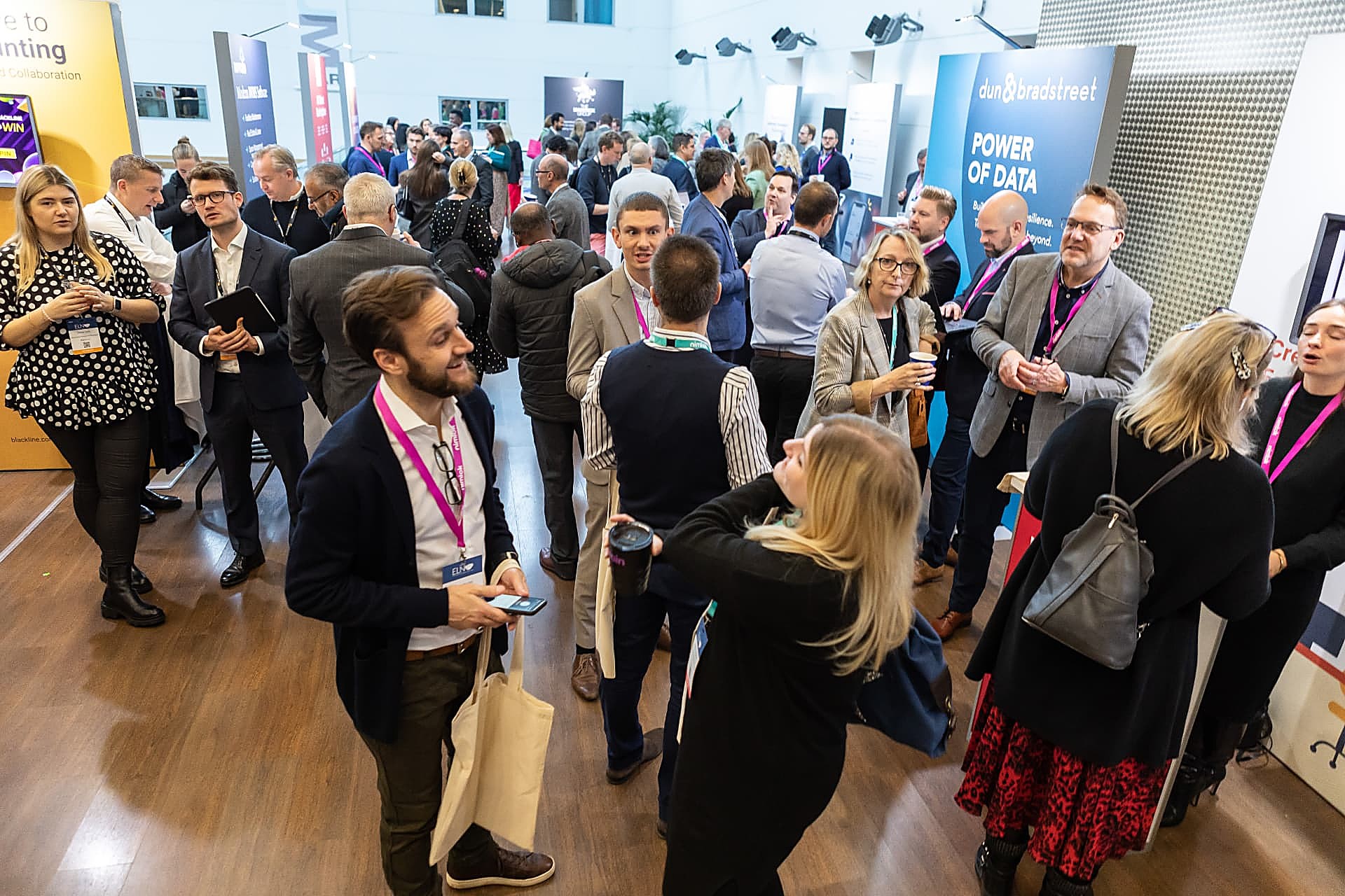 Networking on the exhibition floor at an ELN summit