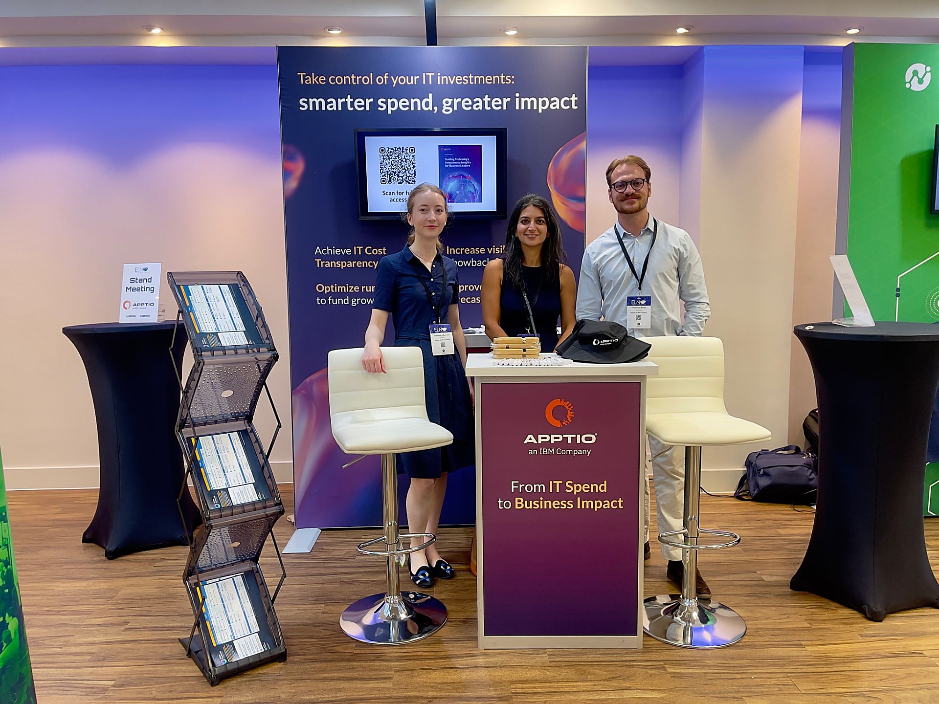 A delegate meeting a sponsor team at their stand